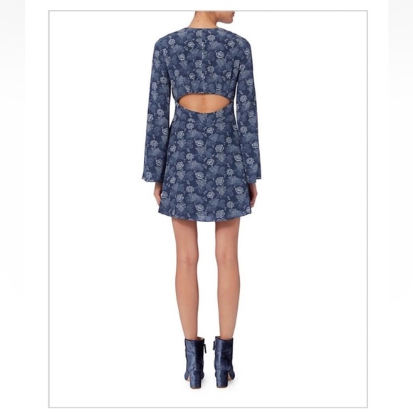 INTERMIX SONYA PRINT DRESS FLORAL V NECK BELL SLEEVE (D10) - Picture 5 of 11